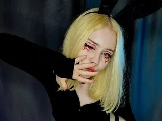 LynneAleck shows camshow livejasmin