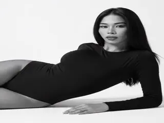 SeleneOganda toy video camshow